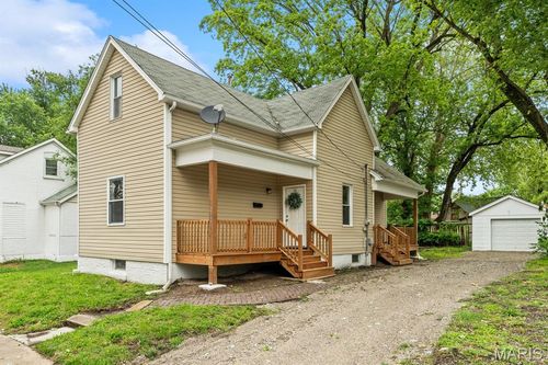212 N 12th Street, Belleville, IL, 62220 | Card Image