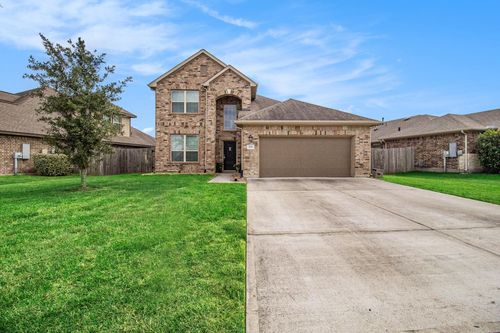 3057 Camelia View Ln, Dickinson, TX, 77539-8050 | Card Image