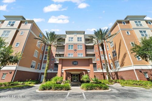 131-4480 Deerwood Lake Pkwy, JACKSONVILLE, FL, 32216-2247 | Card Image