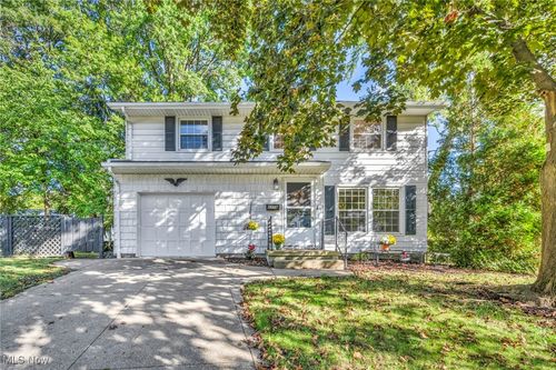 3119 Meier Pl, Cuyahoga Falls, OH, 44221-1327 | Card Image