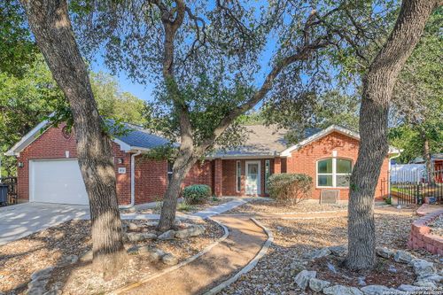 8514 Oak Cross, San Antonio, TX, 78251-2536 | Card Image