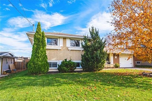 4117 Hixon St, Lincoln, ON, L0R1B7 | Card Image