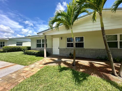 3531 Burma Ct, Palm Beach Gardens, FL, 33403-1612 | Card Image