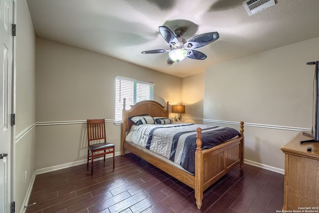 1009 Oak Rdg, House other with 4 bedrooms, 3 bathrooms and null parking in Schertz TX | Image 24