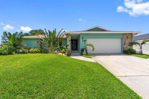 7992 Bayshore Dr, SEMINOLE, FL, 33776-3323 | Card Image