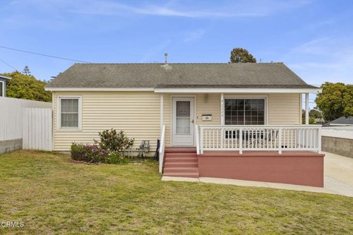 2224 Anthony Dr, Ventura, CA, 93003-6704 | Card Image