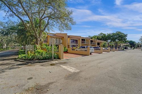apt-7-760 E Coco Plum Cir, Plantation, FL, 33324-3745 | Card Image