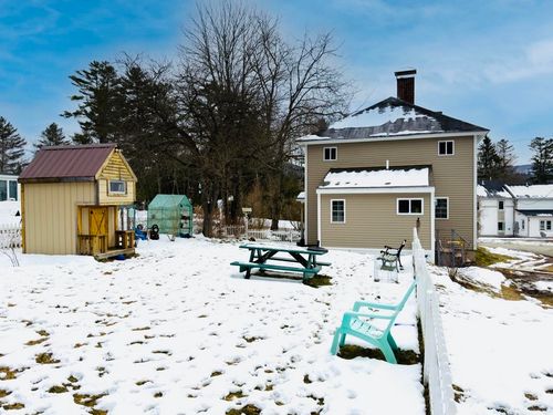 16 Jefferson Ave, Gilman, VT, 05904-9702 | Card Image