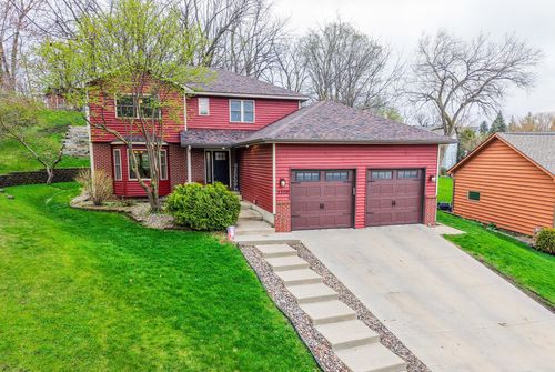 2209 Beacon Dr Sw, Rochester, MN, 55902-2370 | Card Image