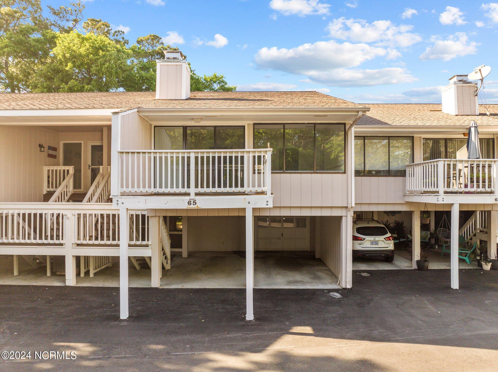 Ferran Dr, Metairie, LA 70002