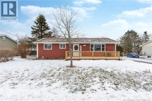 81 Dorothea Dr, Saint John, NB, E2J3H9 | Card Image