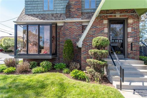 0 0 Avenue, Cranston, RI, 02910 | Card Image