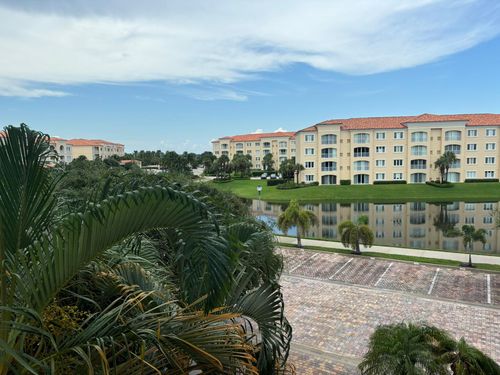 unit-304-7 Harbour Isle Dr E, Fort Pierce, FL, 34949-2759 | Card Image