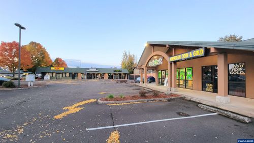 4922 River Rd N, Keizer, OR, 97303 | Card Image