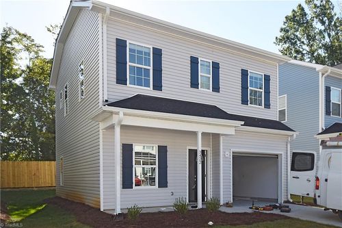 3422 Littlefield Way, Greensboro, NC, 27405-5009 | Card Image