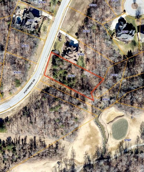 4711 Postbridge Dr, Greensboro, NC, 27407-7896 | Card Image