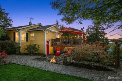 3103 Park Avenue N, House other with 2 bedrooms, 2 bathrooms and 1 parking in Renton WA | Image 3