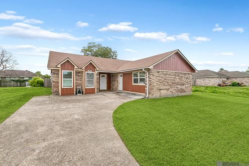 7512 Endeavors Court, New Orleans, LA, 70129 | Card Image