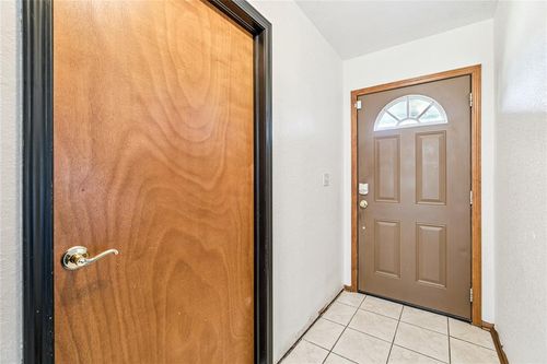 4917 S Post Rd, Oklahoma City, OK, 73150-3318 | Card Image
