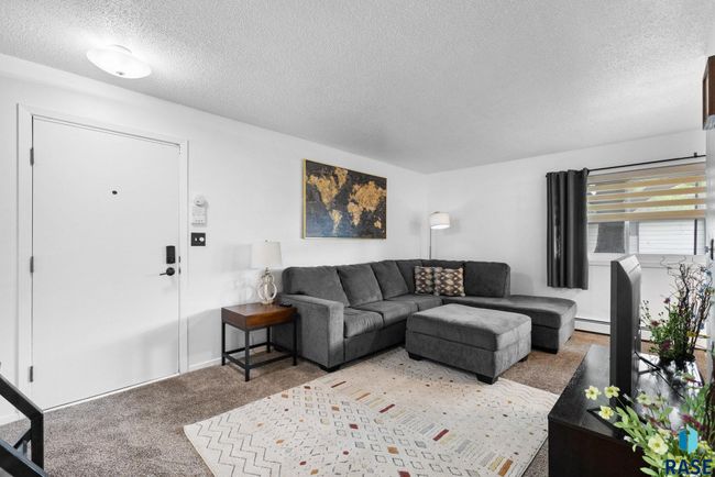 APT-102 - 3552 S Gateway Blvd, Condo with 2 bedrooms, 1 bathrooms and null parking in Sioux Falls SD | Image 5