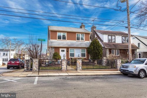 15 Kenmore Rd, UPPER DARBY, PA, 19082-1509 | Card Image