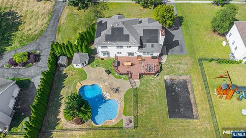 7 Eagle Dr, Towaco, NJ, 07082-1283 | Card Image