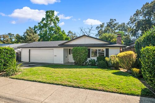 8650 Blythe Avenue, Orangevale, CA, 95662 | Card Image