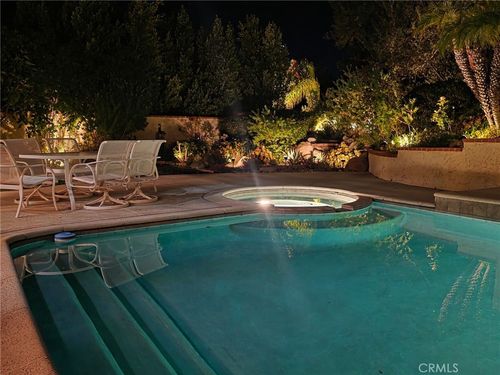 234 Fox Ridge Dr, Thousand Oaks, CA, 91361-1306 | Card Image