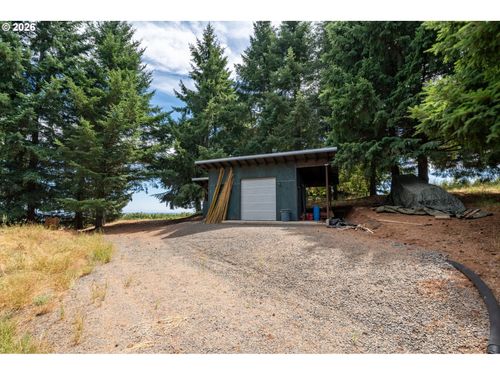 19601 Ne Trunk Rd, Dundee, OR, 97115 | Card Image