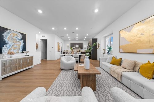 290 Tank, Irvine, CA, 92618-1460 | Card Image
