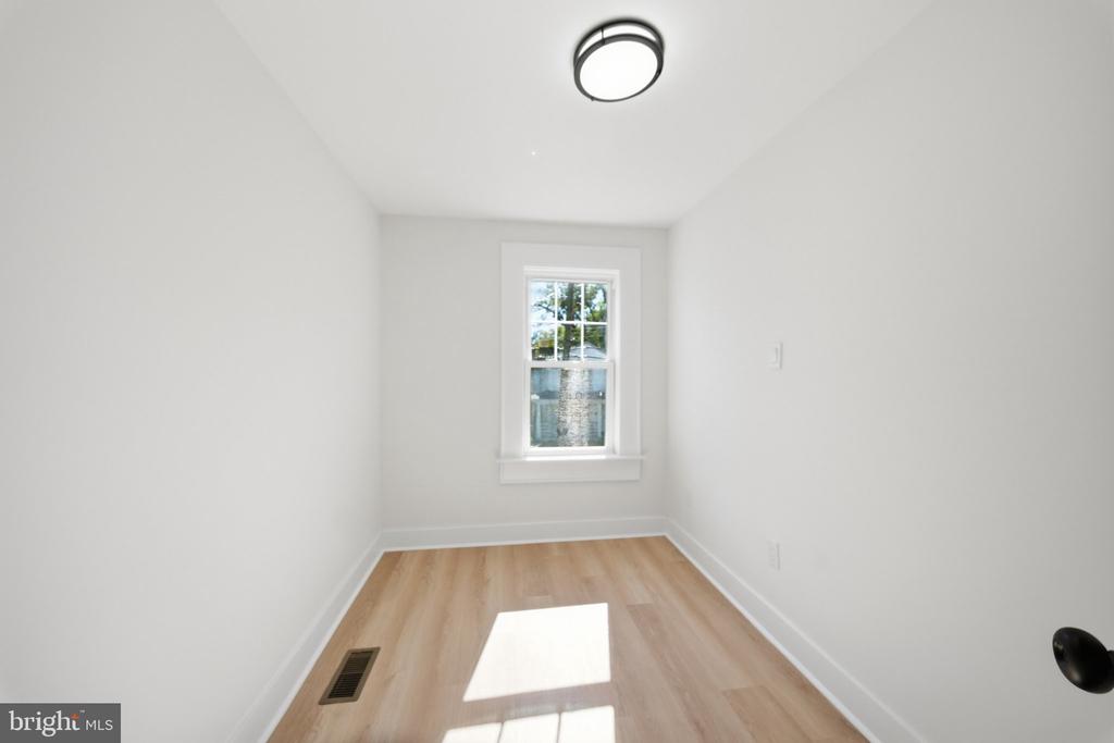 Residential in NEWPORT NEWS