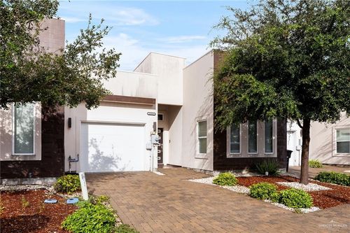 2921 N 51st St, McAllen, TX, 78501-0019 | Card Image