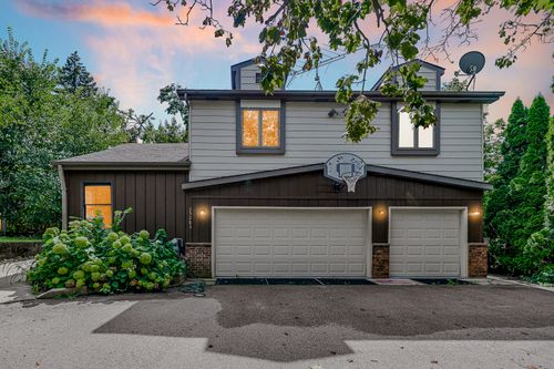 25283 W Timber Ln, Lake Villa, IL, 60046-7372 | Card Image