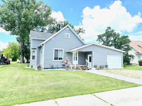 118 4th St S, Greenbush, MN, 56726-4400 | Card Image
