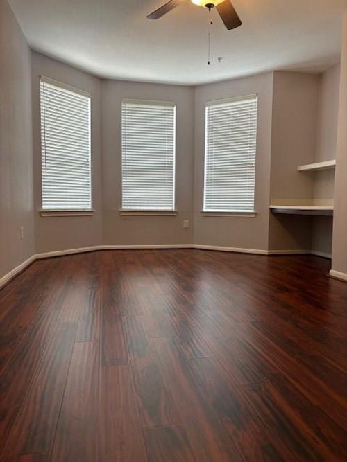 apt-3306-7575 Kirby Dr, Houston, TX, 77030-4452 | Card Image