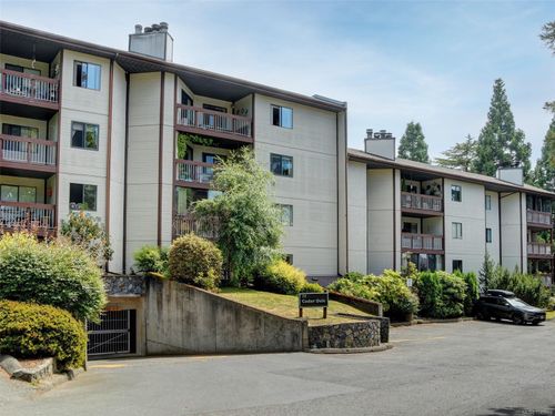 205-75 Gorge Rd W, Victoria, BC, V9A7A9 | Card Image