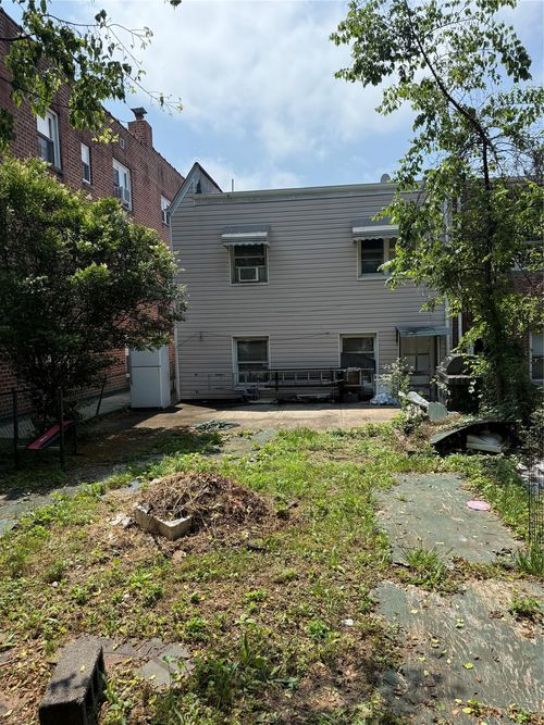 2928 Fenton Ave, Bronx, NY, 10469-5506 | Card Image