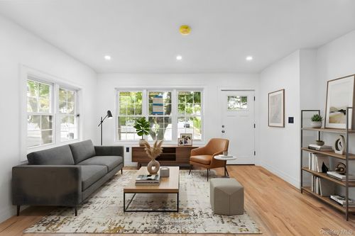 109-09 Rye Place, New York, NY, 11412 | Card Image