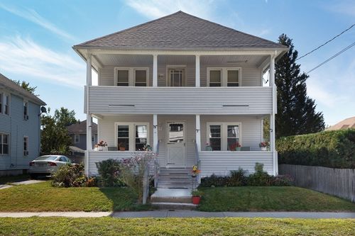 33 Bonner St, Chicopee, MA, 01013-1127 | Card Image