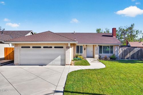5525 Laurel Ridge Ln, Camarillo, CA, 93012-5530 | Card Image