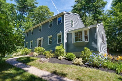 18 Coolidge Cir, Northborough, MA, 01532-1137 | Card Image