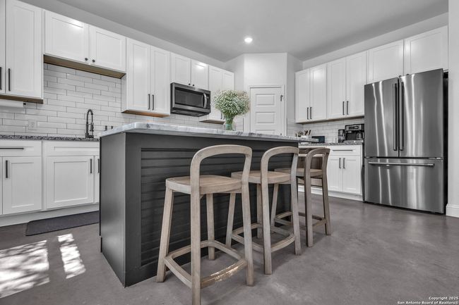 348 Fawn Dr, House other with 4 bedrooms, 2 bathrooms and null parking in Spring Branch TX | Image 38