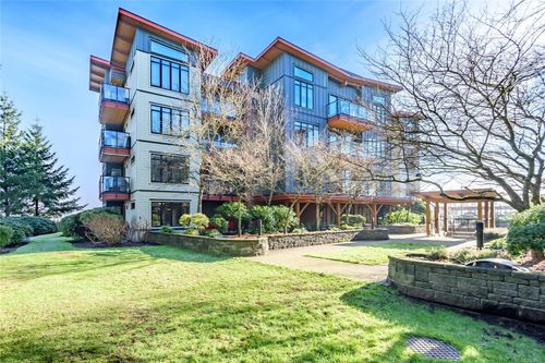 332-2300 Mansfield Dr, Courtenay, BC, V9N3S3 | Card Image