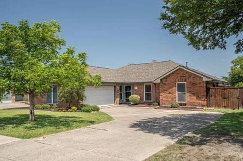 1719 Brighton Dr, Carrollton, TX, 75007-3026 | Card Image