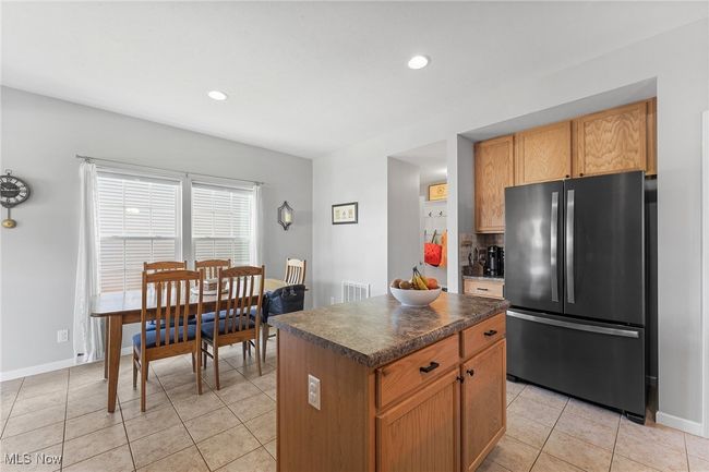1338 Brooks Dr, House other with 3 bedrooms, 3 bathrooms and null parking in Willoughby OH | Image 5