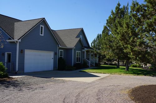 17040 Sw Steelhead Rd, Terrebonne, OR, 97760-7827 | Card Image