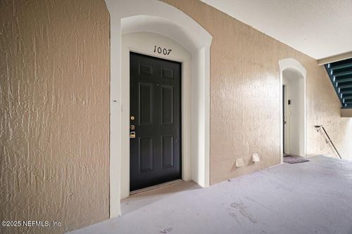 1007-7990 Baymeadows Rd E, Jacksonville, FL, 32256-2961 | Card Image