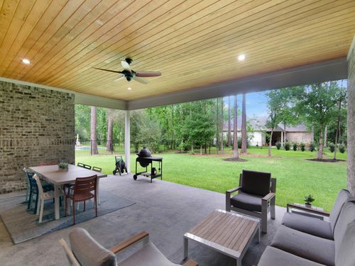 12118 S Tara Plantation Dr, Tomball, TX, 77375-1616 | Card Image