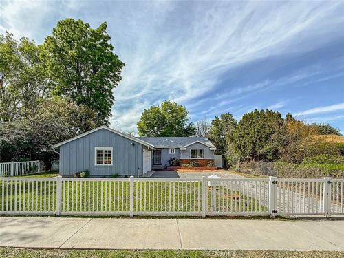 6565 Vicky Ave, West Hills, CA, 91307-3624 | Card Image