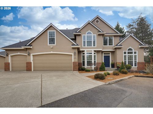 902 Ne 47th Ave, Hillsboro, OR, 97124 | Card Image